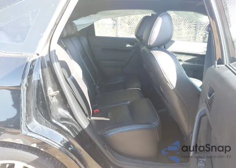 2010 Ford Focus Sel из США, поврежденный, VIN 1FAHP3HN5AW287596